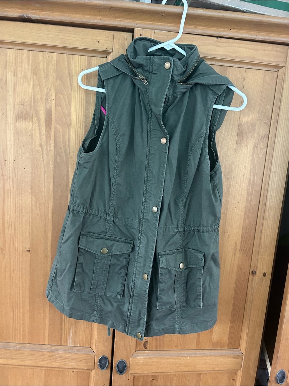 Market & Spruce Sleeveless Hooded Utility Vest - Dark Green